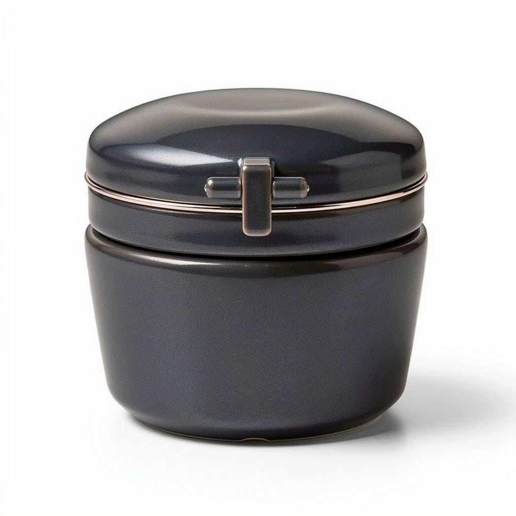 Black resin outdoor pet toilet with lid 30 x 30 x 20cm